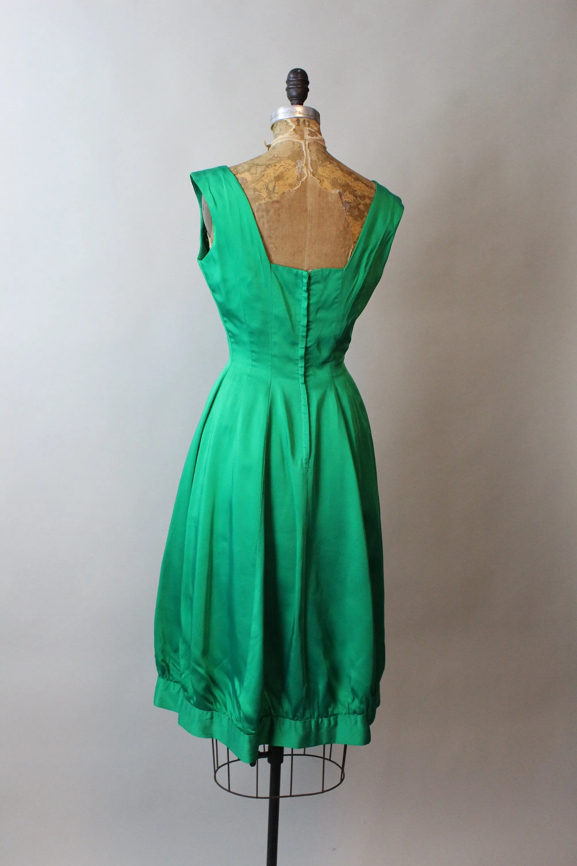 1950s DeZanne New York SATIN bubble dress xs | new fall