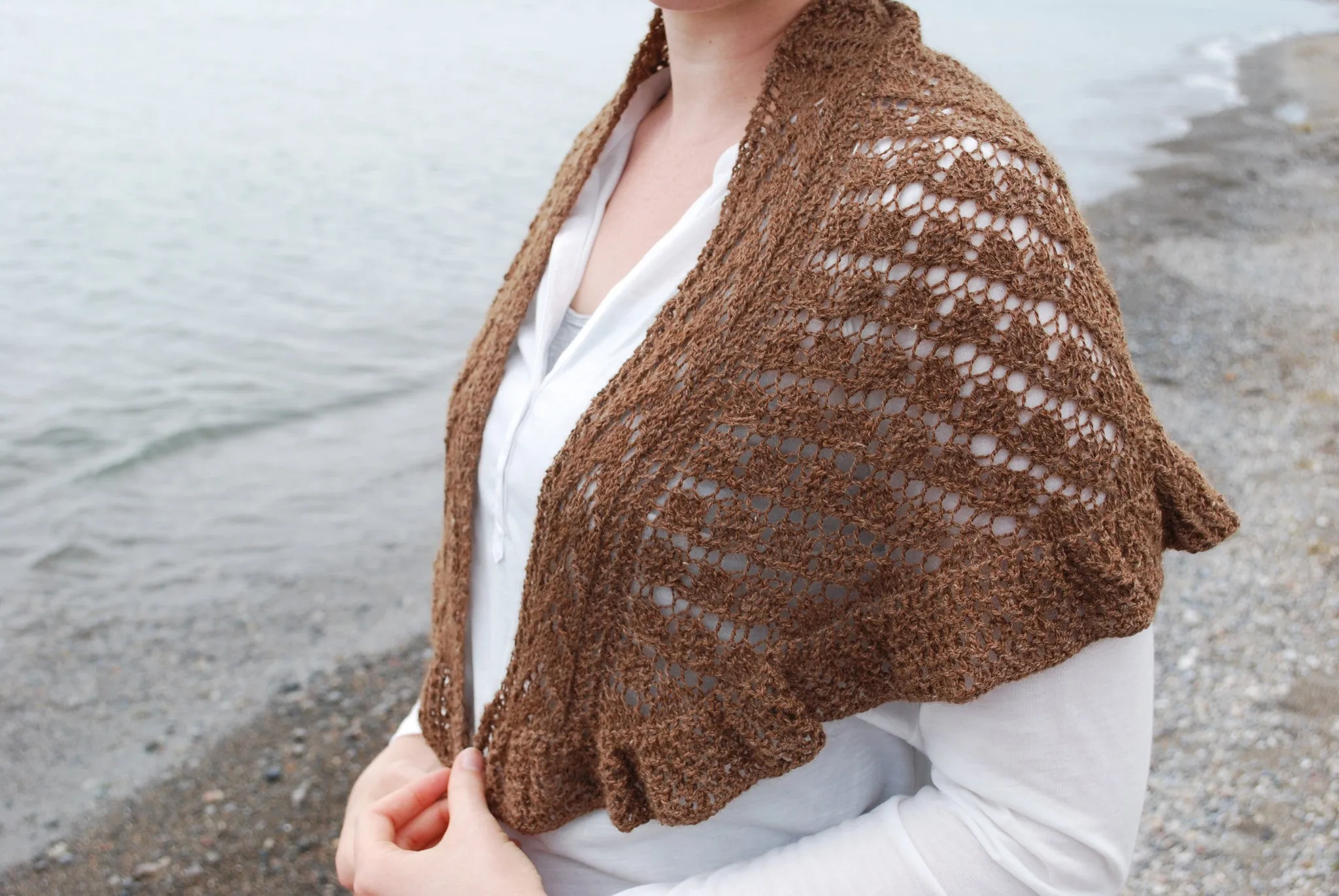 Aerie Shawlette Pattern (PDF) by Phibersmith Designs