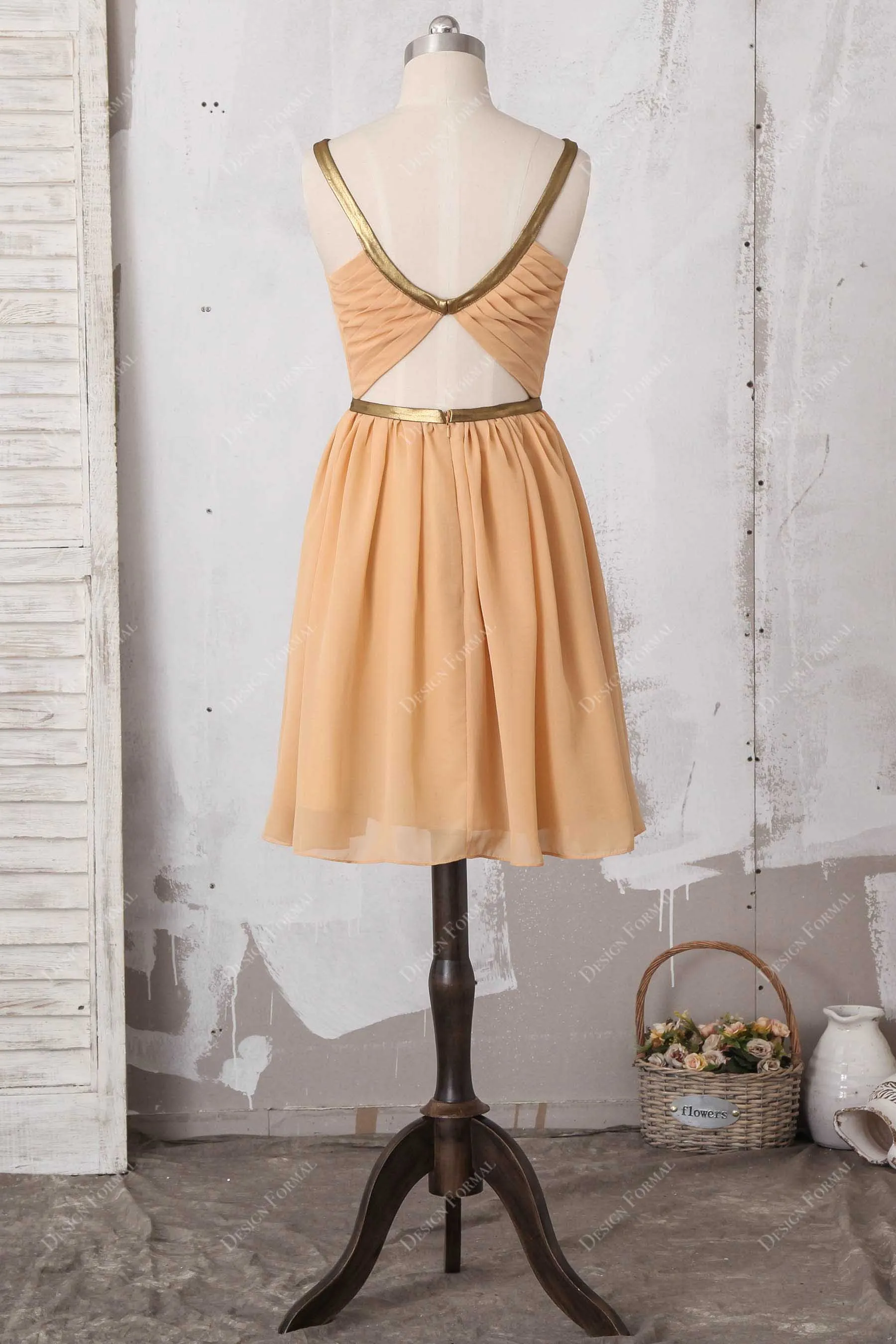 Apricot Keyhole Chiffon Halter Neck Short Special Occasion Dress