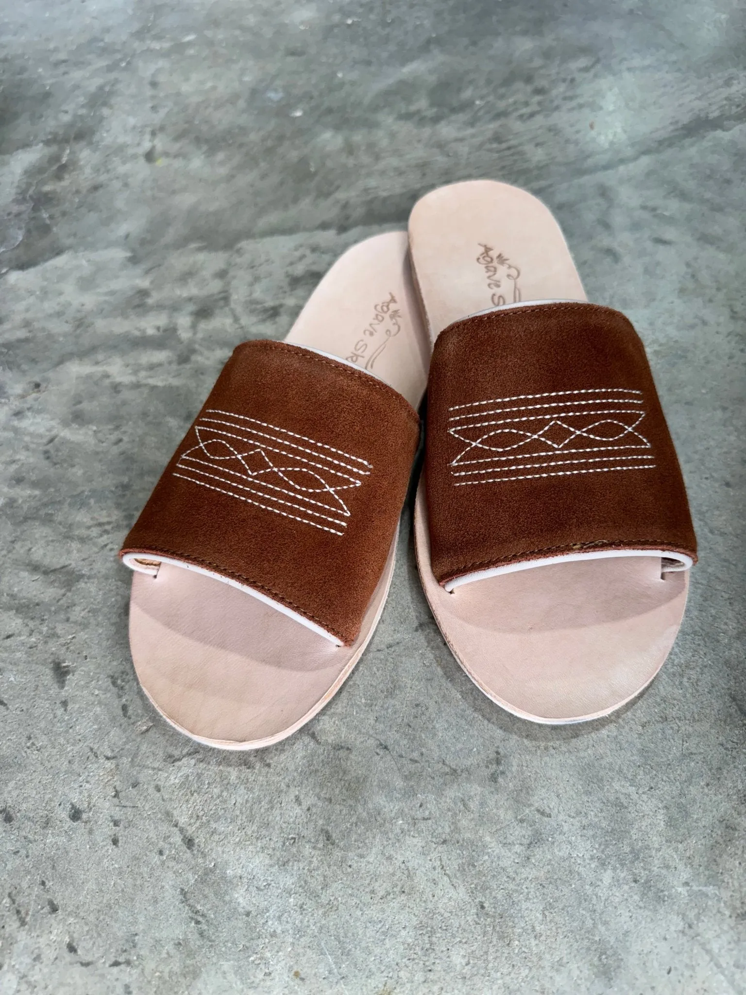 Boot Stitch Cowhide Slides - Rust