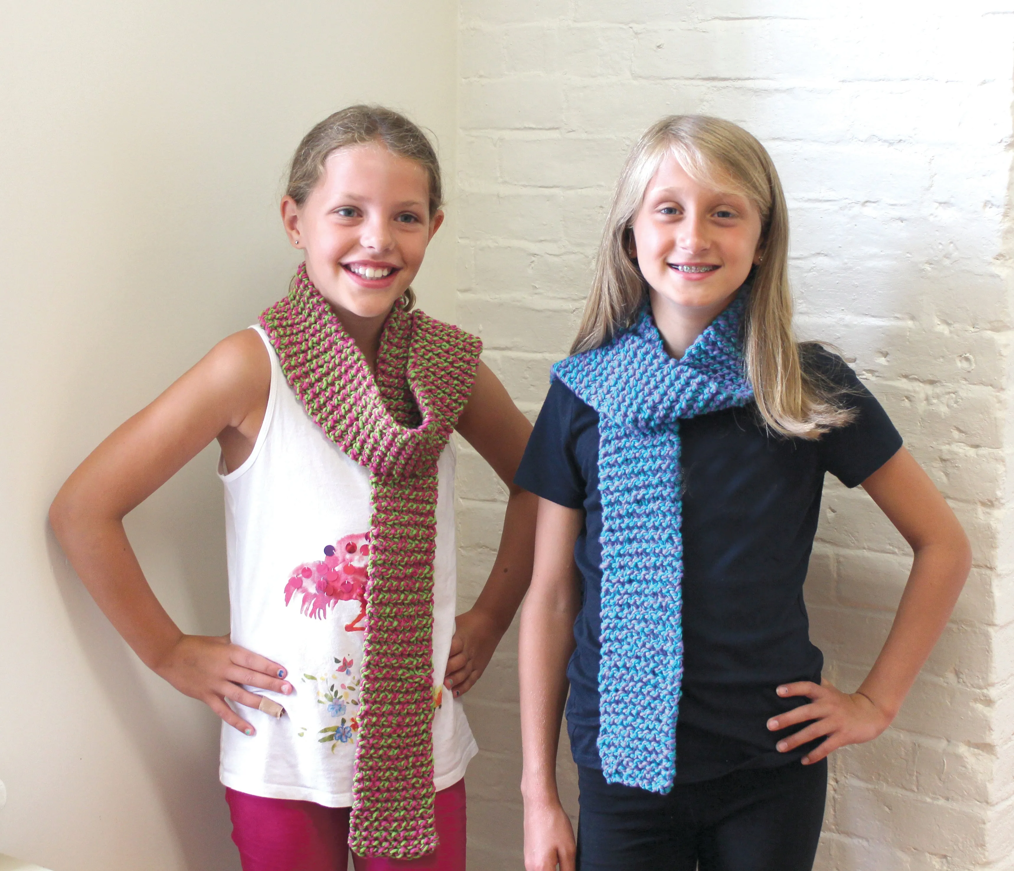 Discover Knitting: Scarf Kit - BLUE