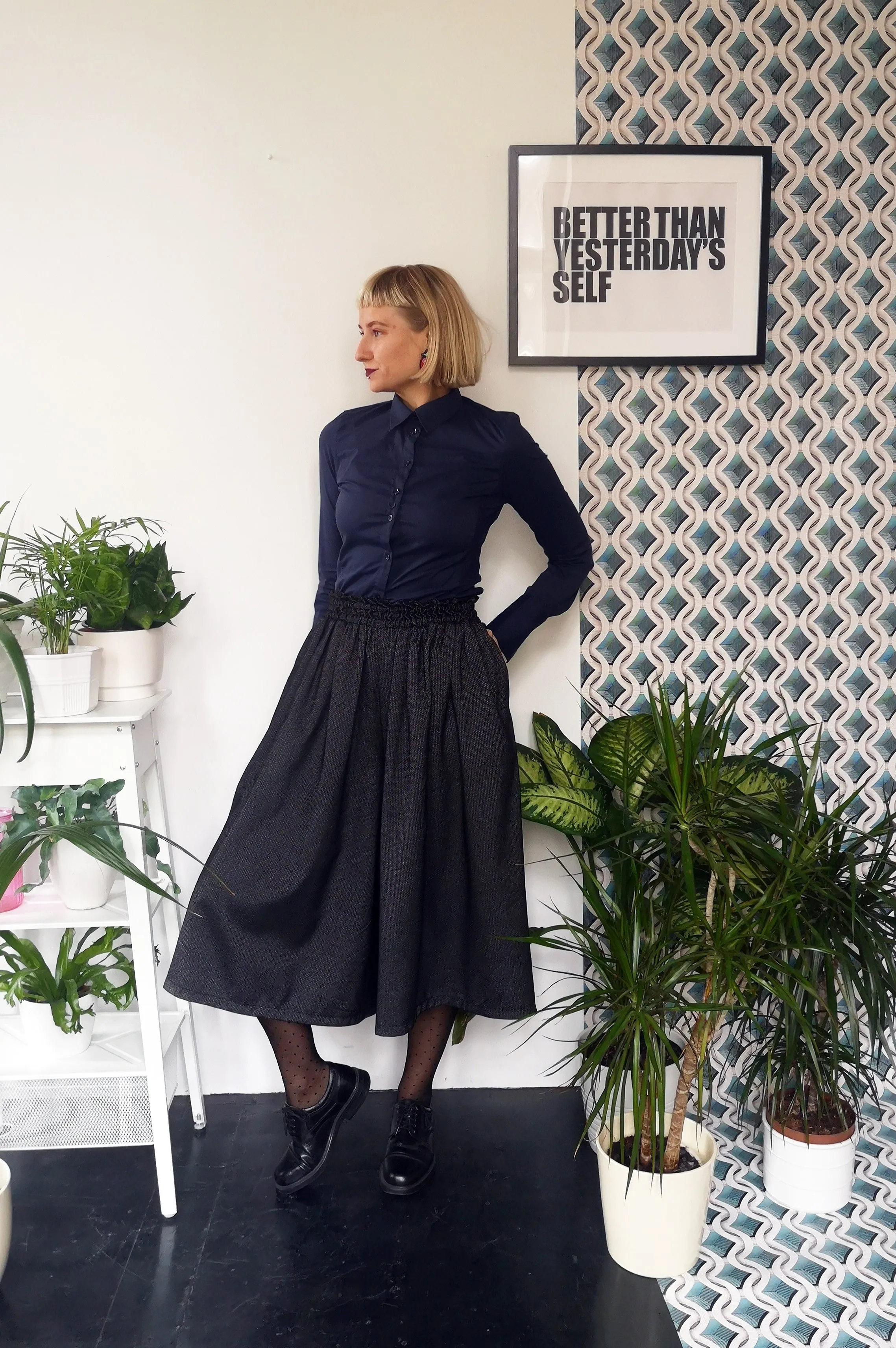 Fine Patterned Dark grey and Black Semiwool Wide Culottes