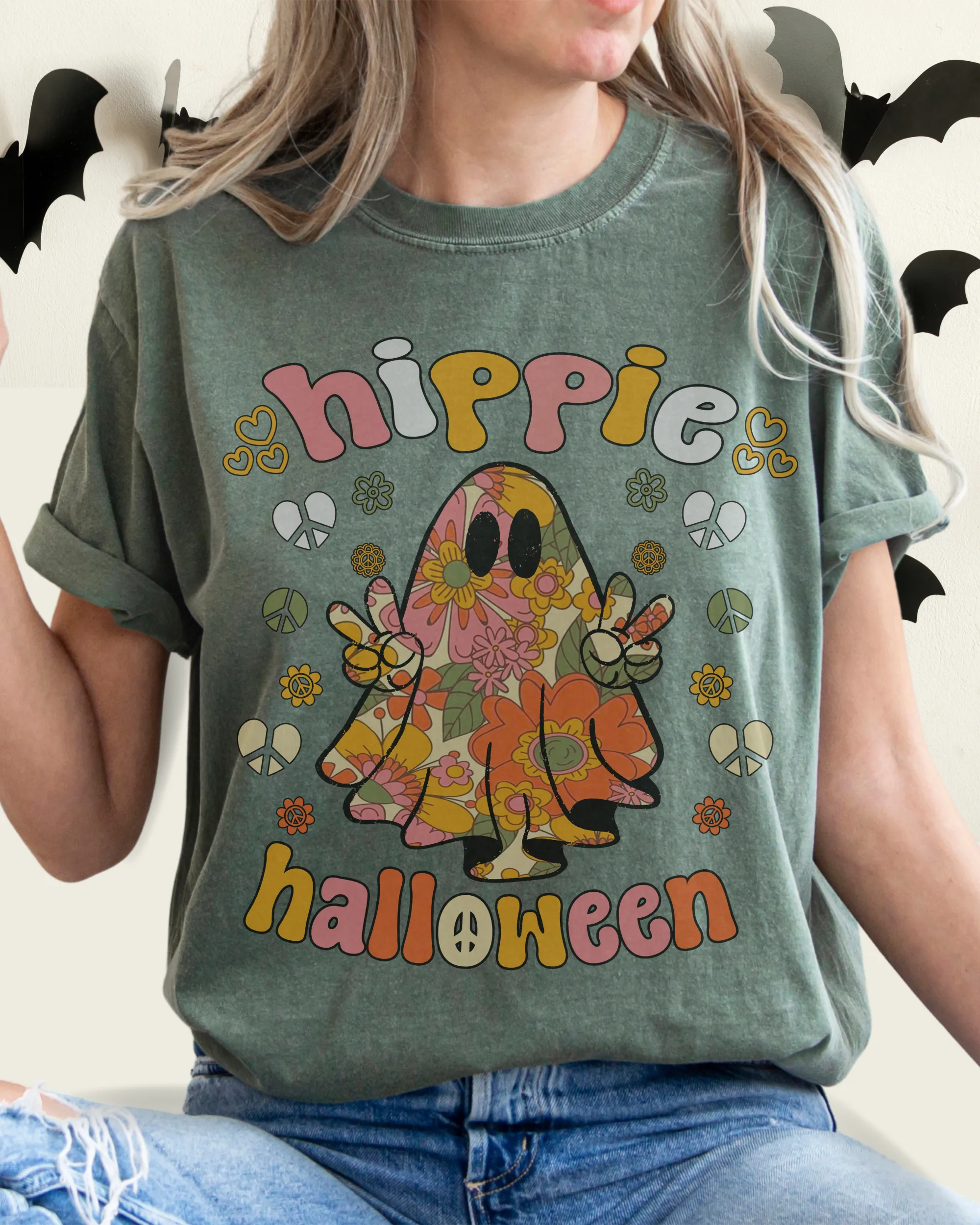 Halloween Comfort Colors® T-Shirt, Retro Design Hippie Halloween Cute Women's T-Shirt