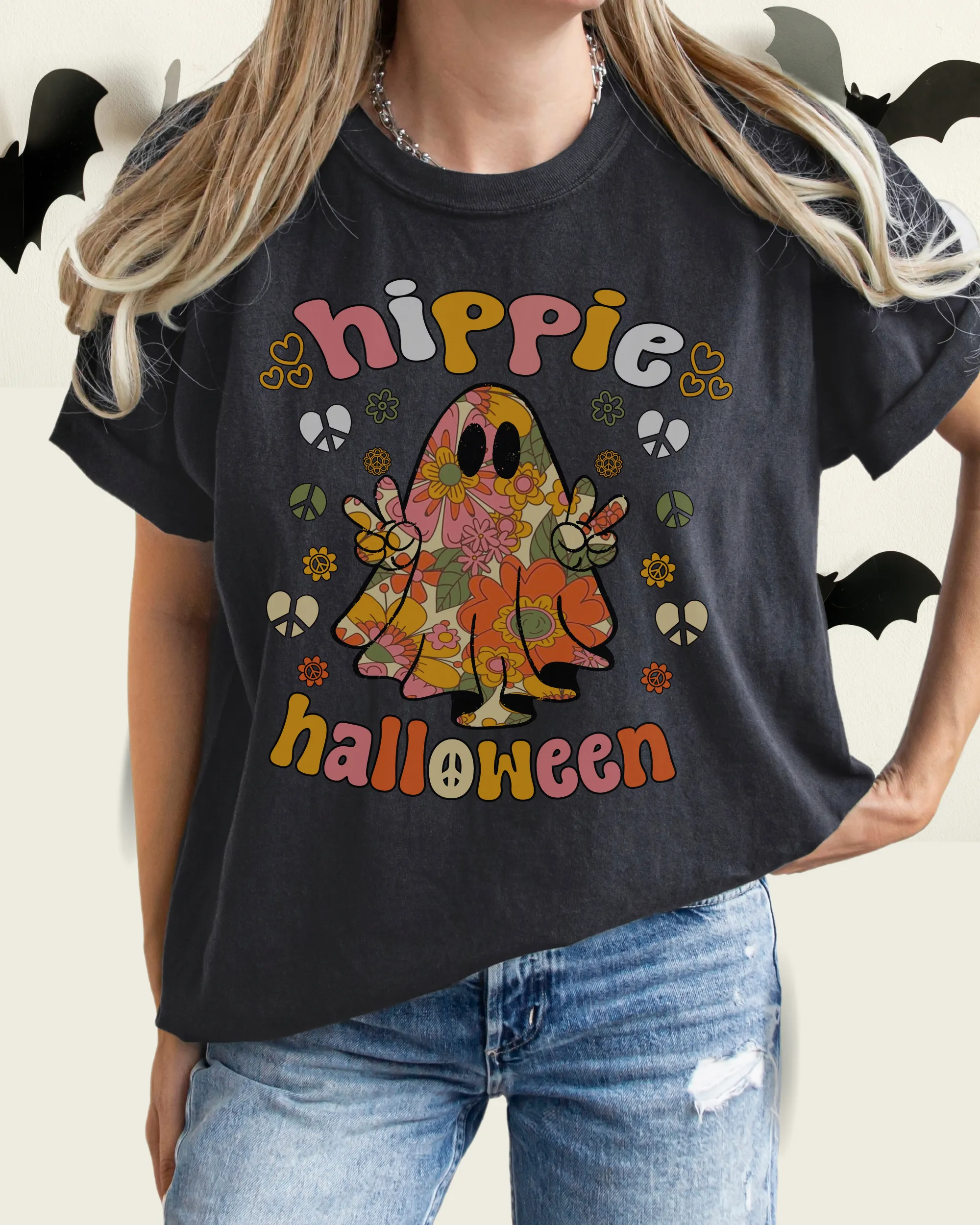 Halloween Comfort Colors® T-Shirt, Retro Design Hippie Halloween Cute Women's T-Shirt