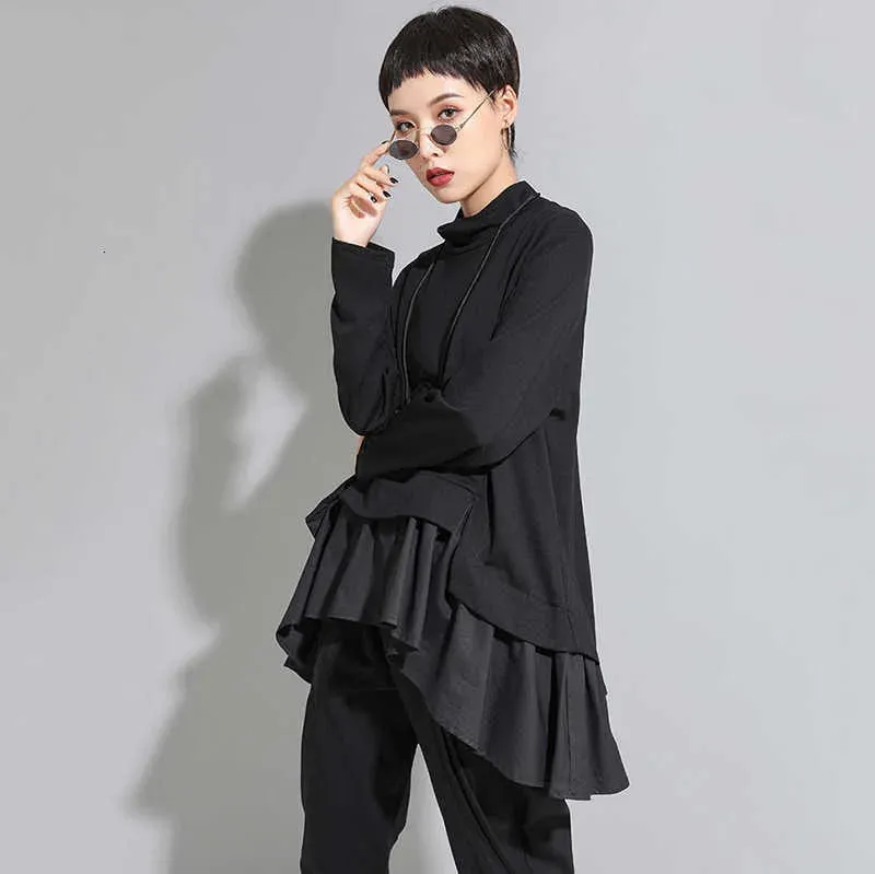 HEYFANCYSTYLE Black Asymmetrical Ruffles Shirt