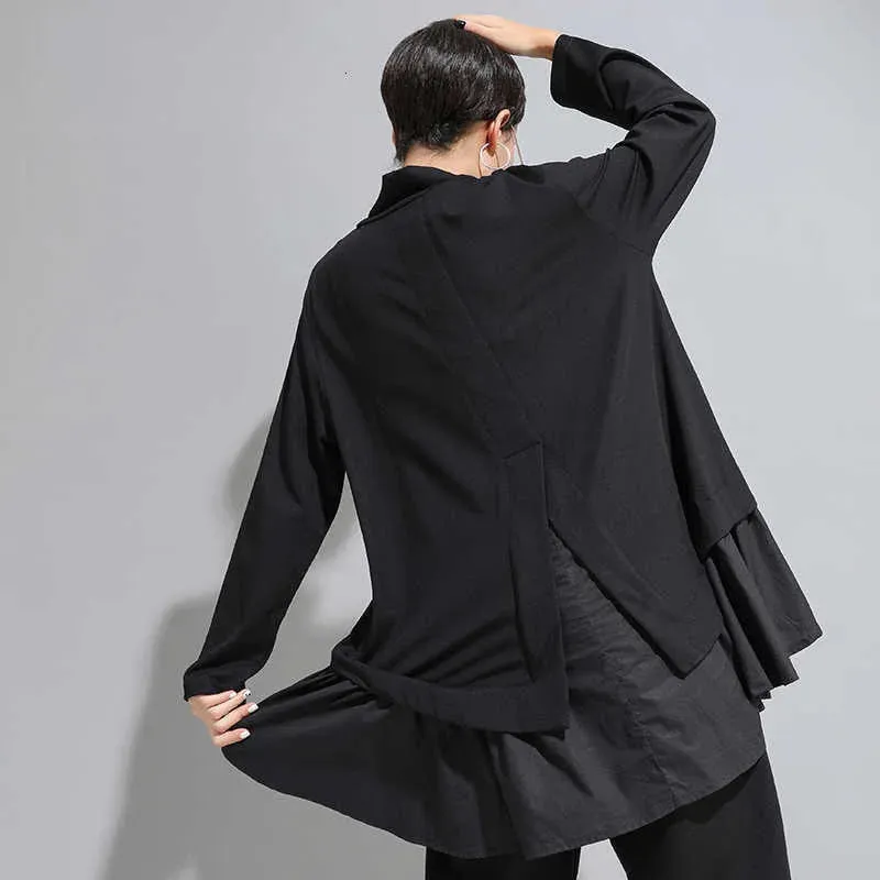 HEYFANCYSTYLE Black Asymmetrical Ruffles Shirt