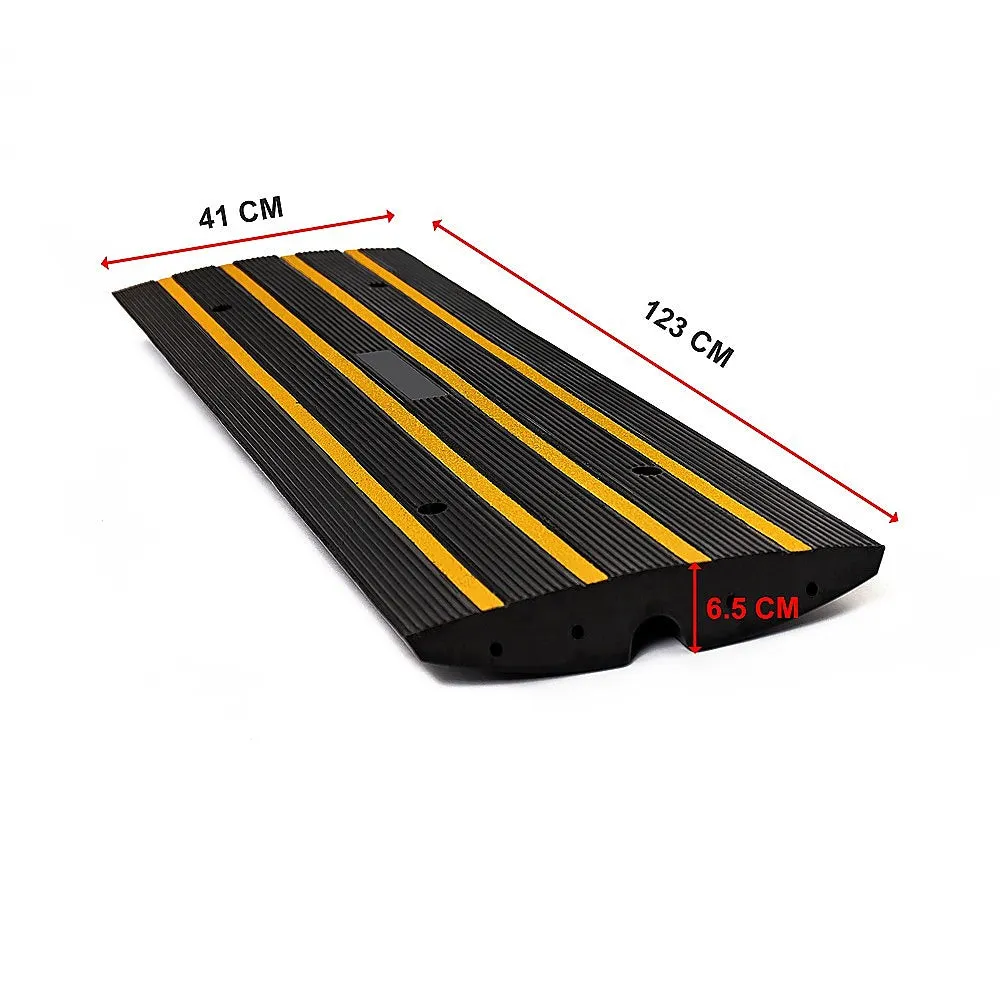 High-Visibility Rubber Curb Ramp 10,000kg Capacity