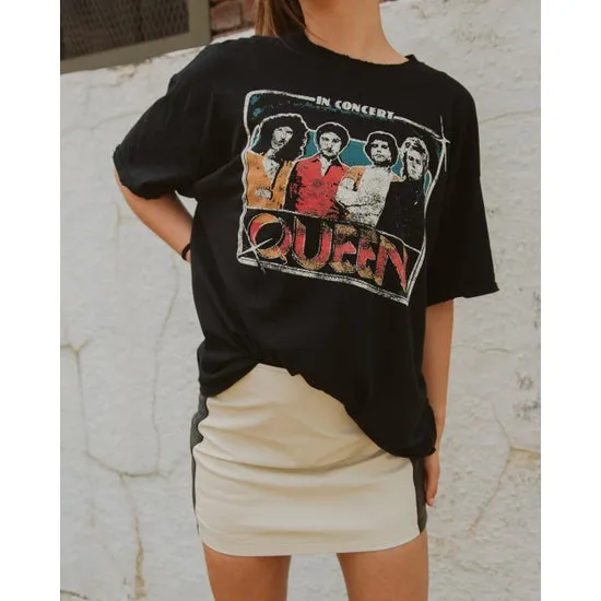 Officially Licensed Queen in Concert Tee